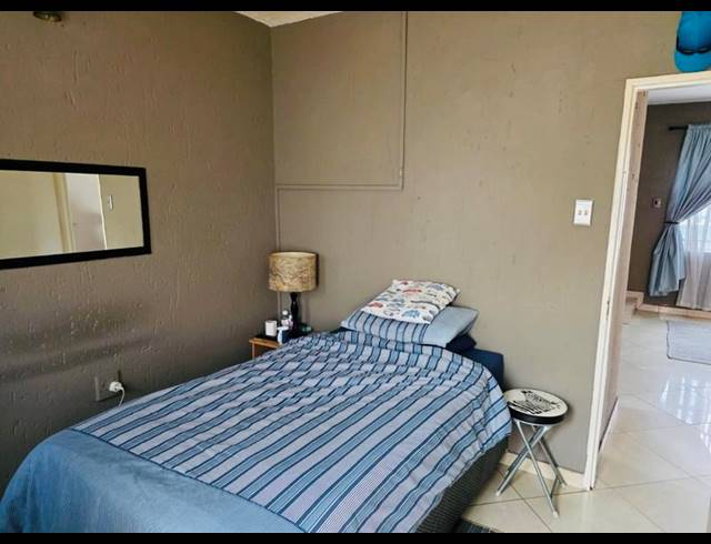 2 BEDROOM PROPERTY TO RENT IN DINWIDDIE